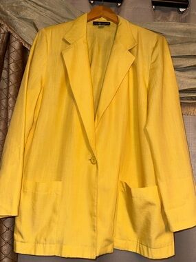 Sag Harbor Bright Yellow Single-Button Blazer